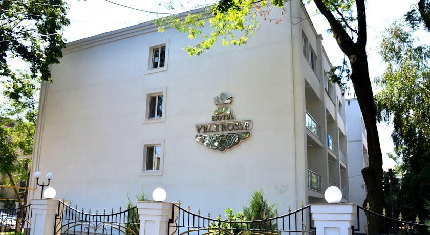 Готель Vele Rosse Hotel, Business & Leisure
