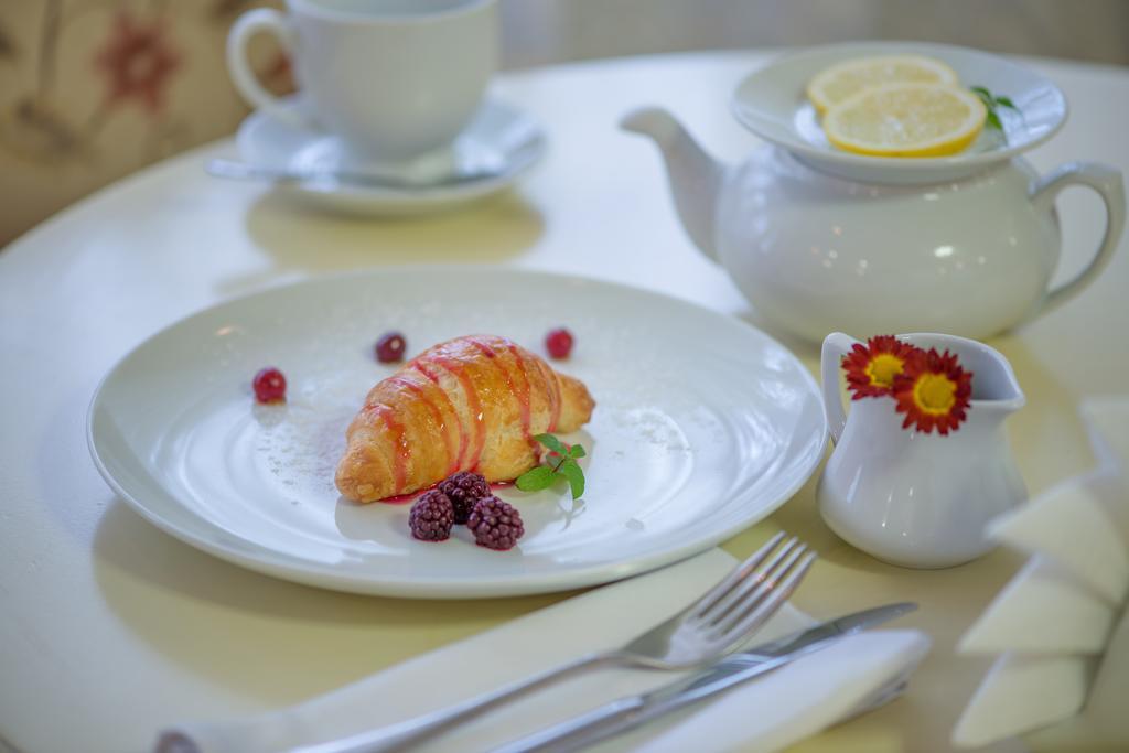 Vele Rosse Hotel, Business & Leisure